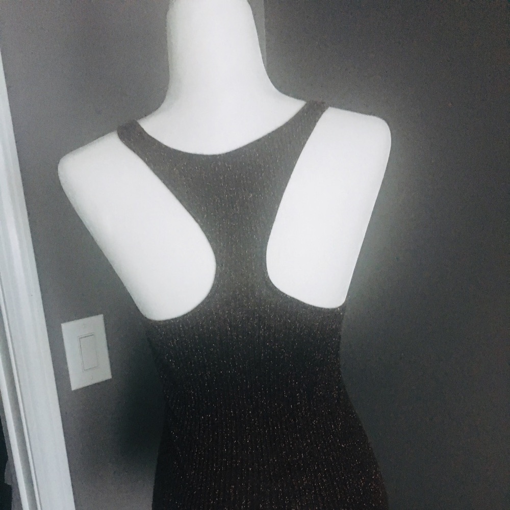 Tank top - Picture 2 of 4